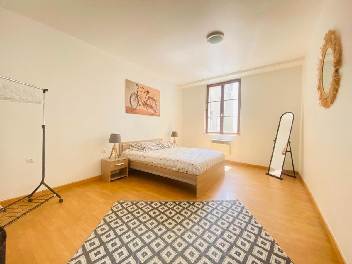 Joli Appartement Proche Cathedrale Laon Eksteriør bilde