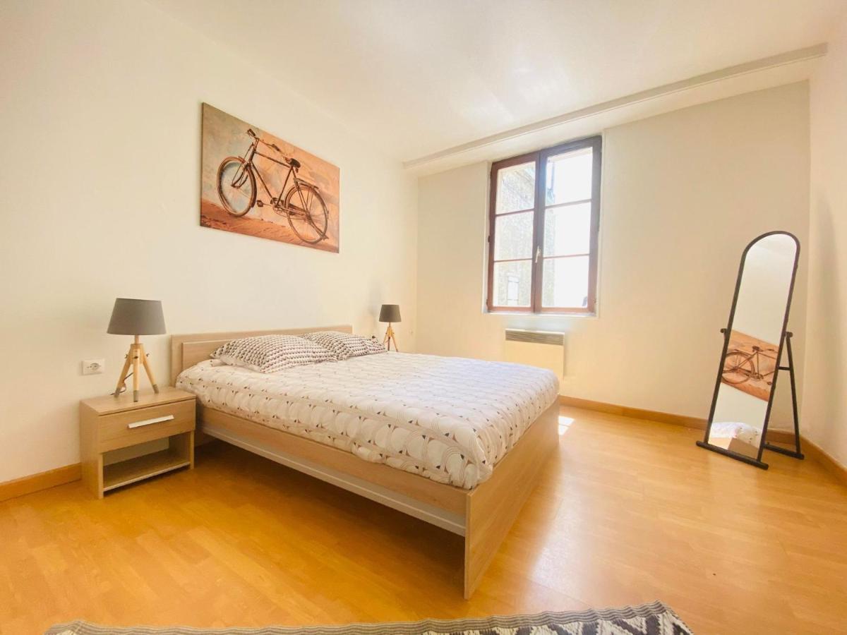 Joli Appartement Proche Cathedrale Laon Eksteriør bilde